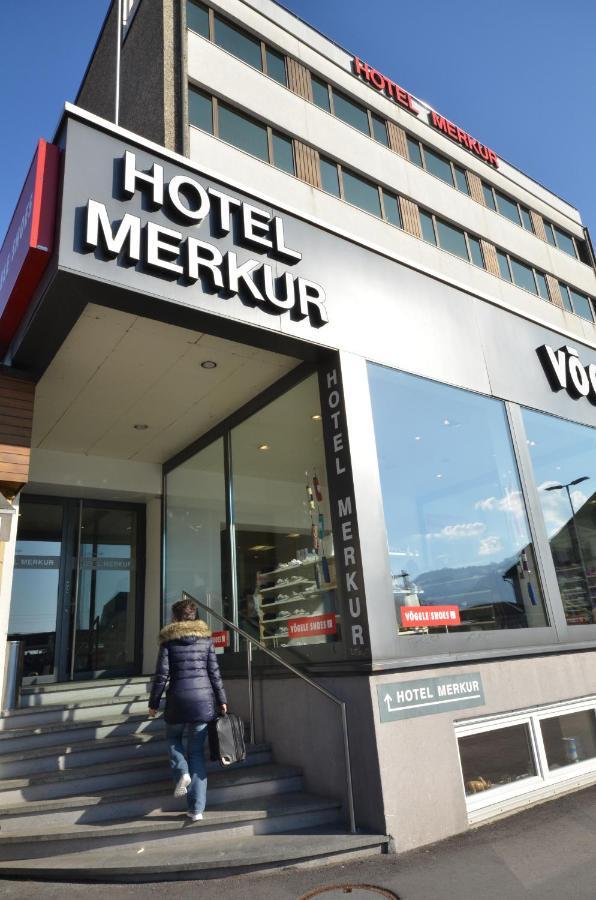 Hotel Merkur - West Station Интерлакен Экстерьер фото